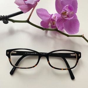 Kate spade glasses 💜♠️